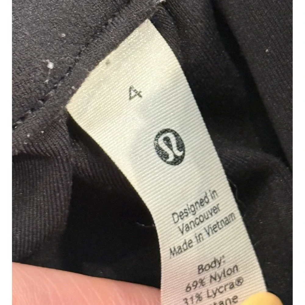 Lululemon Women's Black Stretch Jogger Pants Size 4 High Rise Drawstring Pockets
